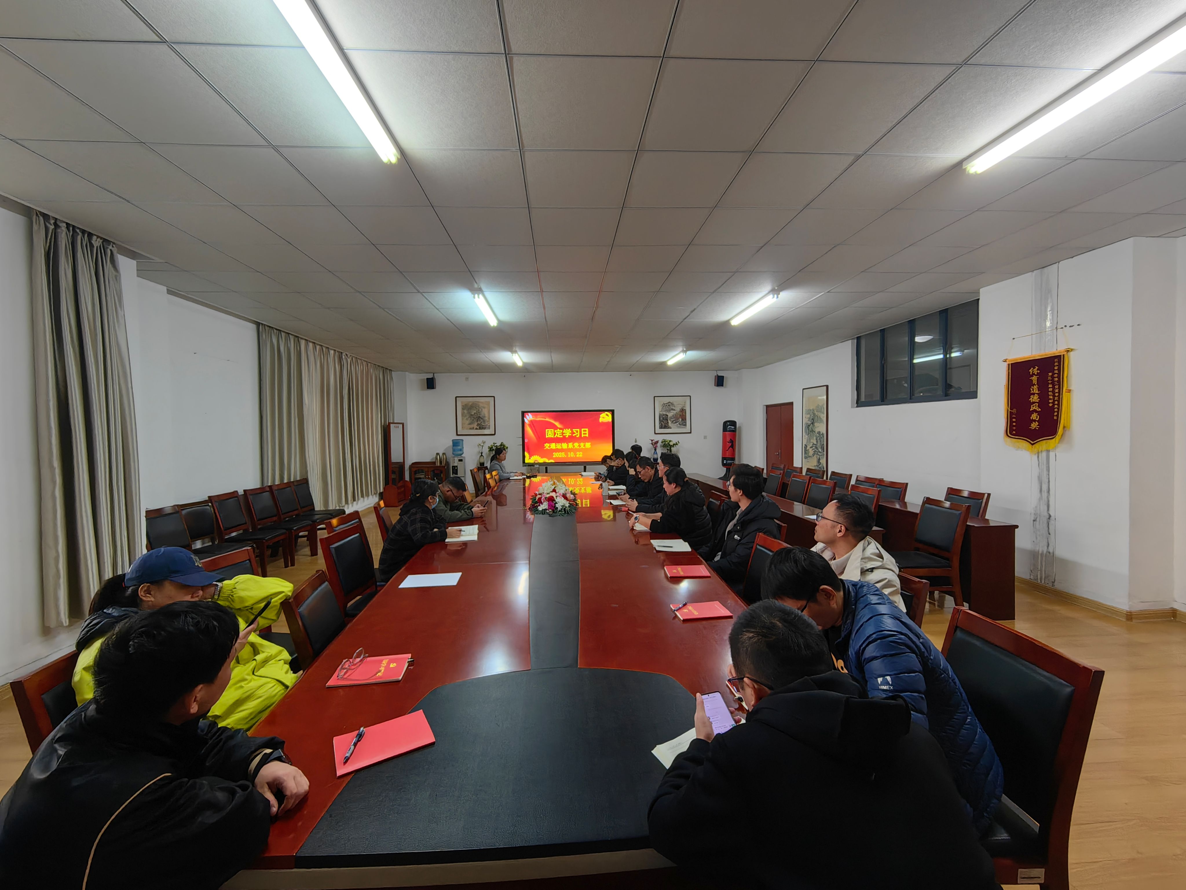 63dadfddedb9eb6246db8d694aa34a3