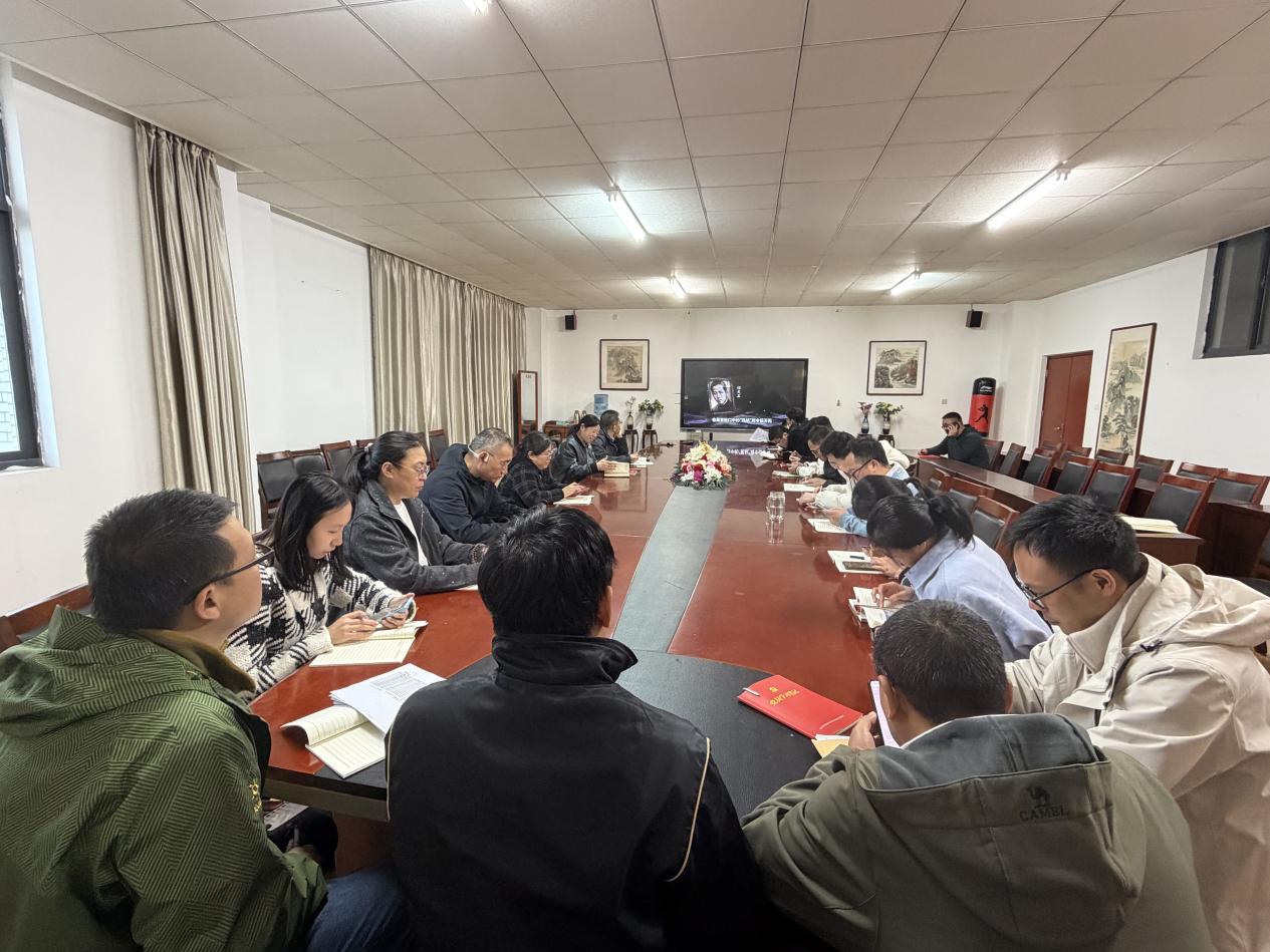 d2c0e616a80ddd0f113716d7af5e7f3