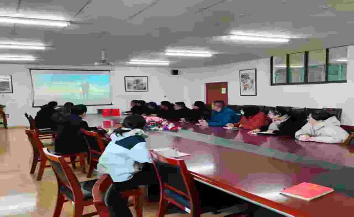 ffdaeb8dbc2d8e21ac29b5723858308