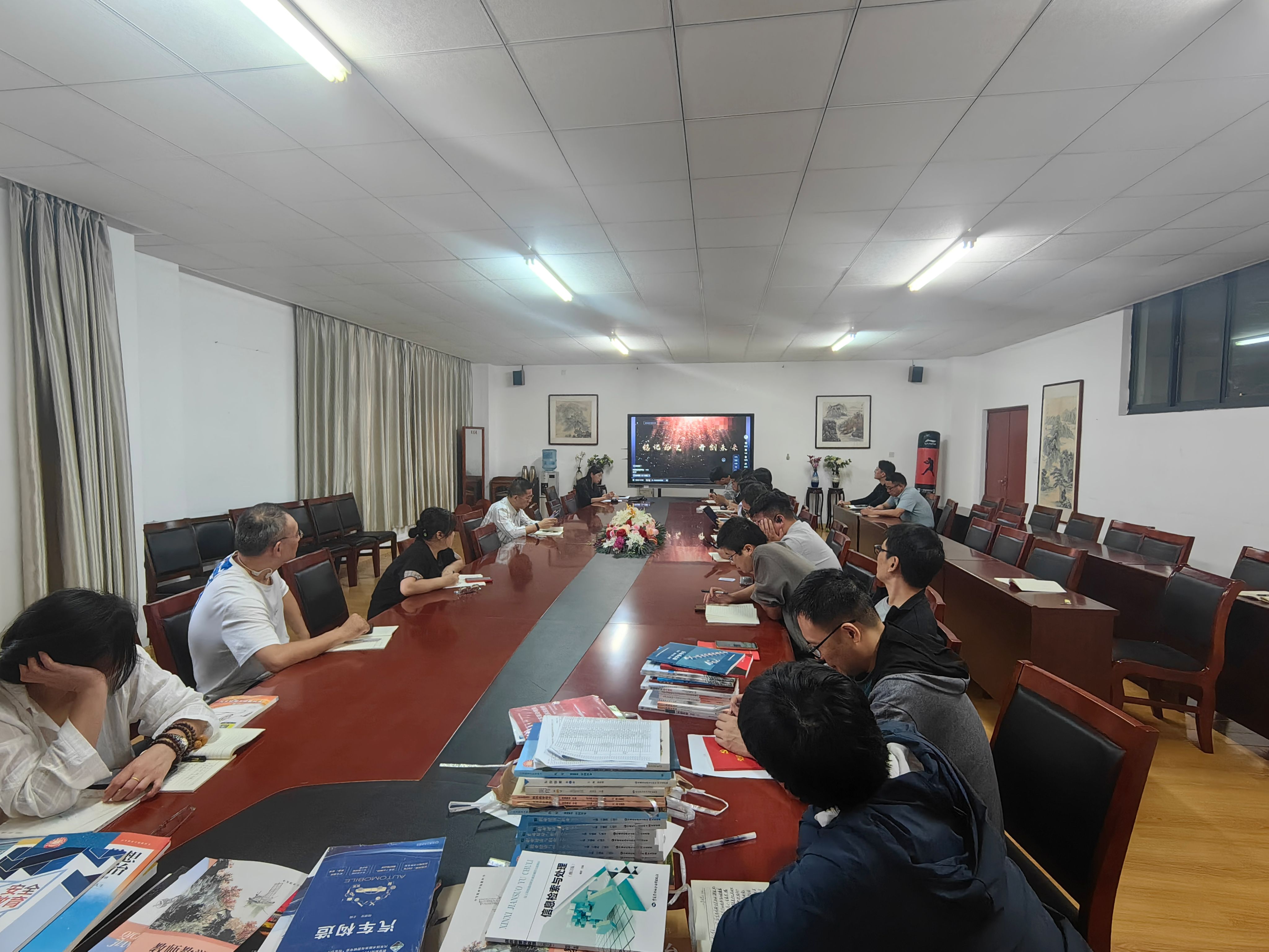 705afc01471addbf803fa20cb06fc33